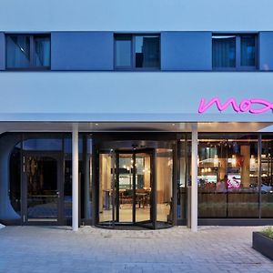 Moxy Hamburg Altona